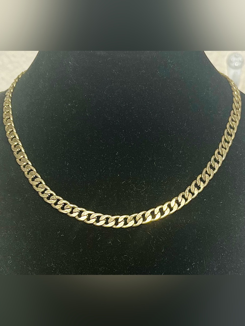 Vintage Gold Curb Chain Choker Necklace